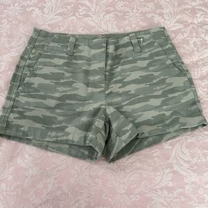Vineyard Vines Olive Camo Women's Cargo Shorts